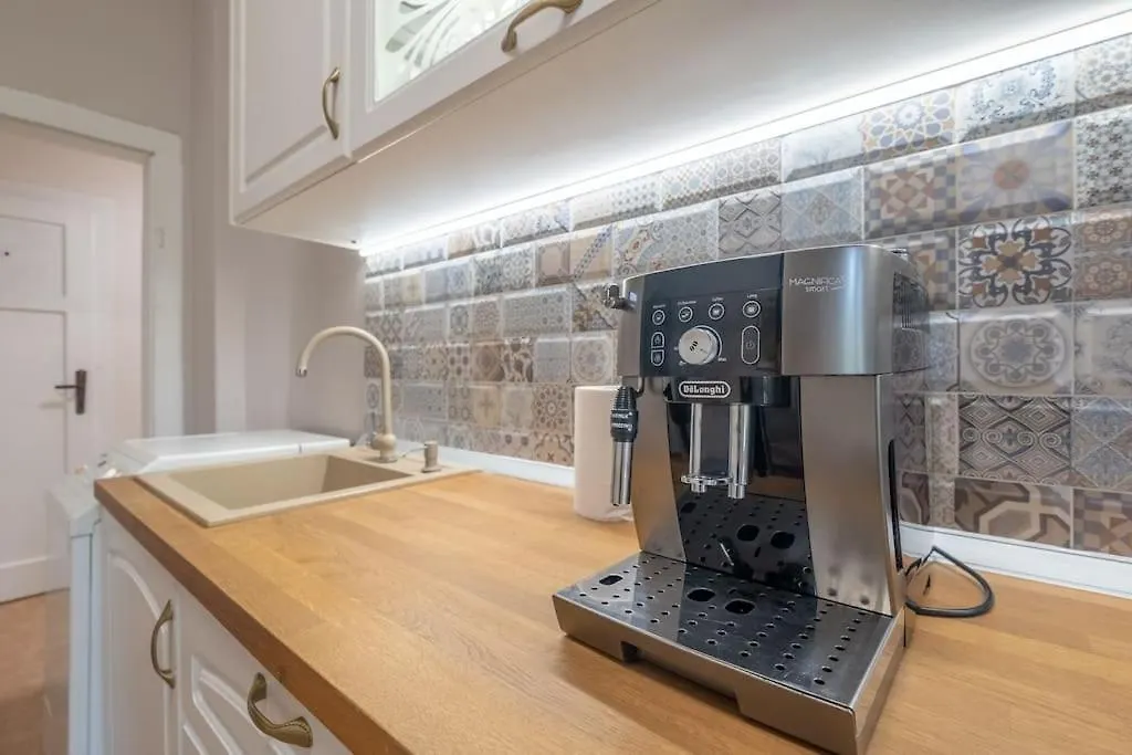 Apartament Gorgeous 2 Bdrm Fully Equipped Flat, Top Location Sofia