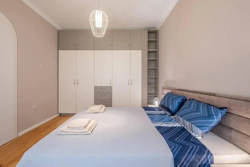 Apartment Gorgeous 2 Bdrm Fully Equipped Flat, Top Location Sofia